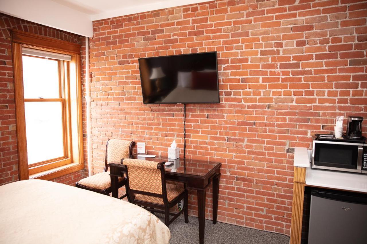 The Victor Hotel 외부 사진