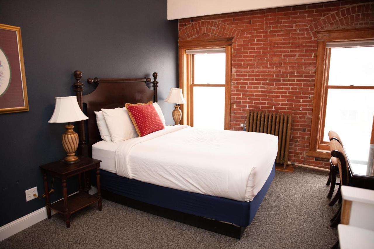 The Victor Hotel 외부 사진